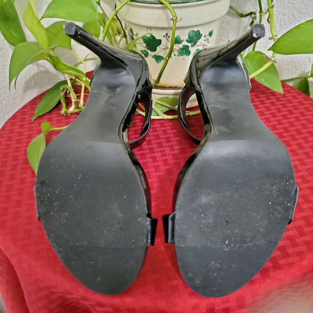 Charlotte Russe Womens Black Ankle And Toe Strap Stiletto Heels Size 8 - Picture 6 of 9